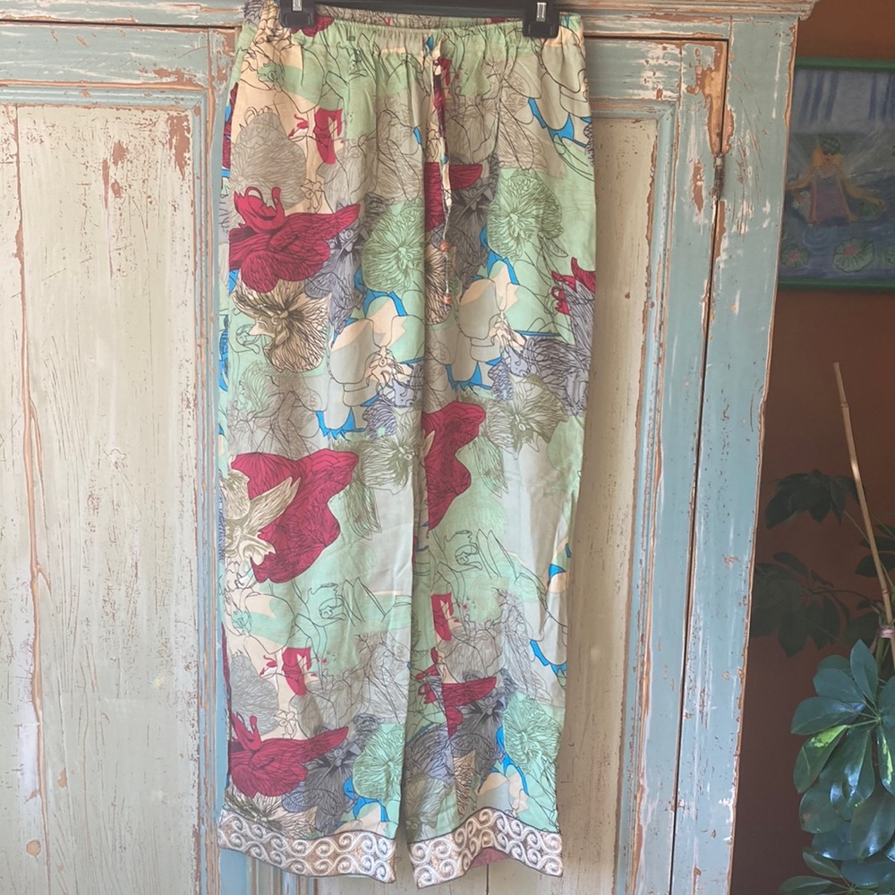 Sudara patterned pants
